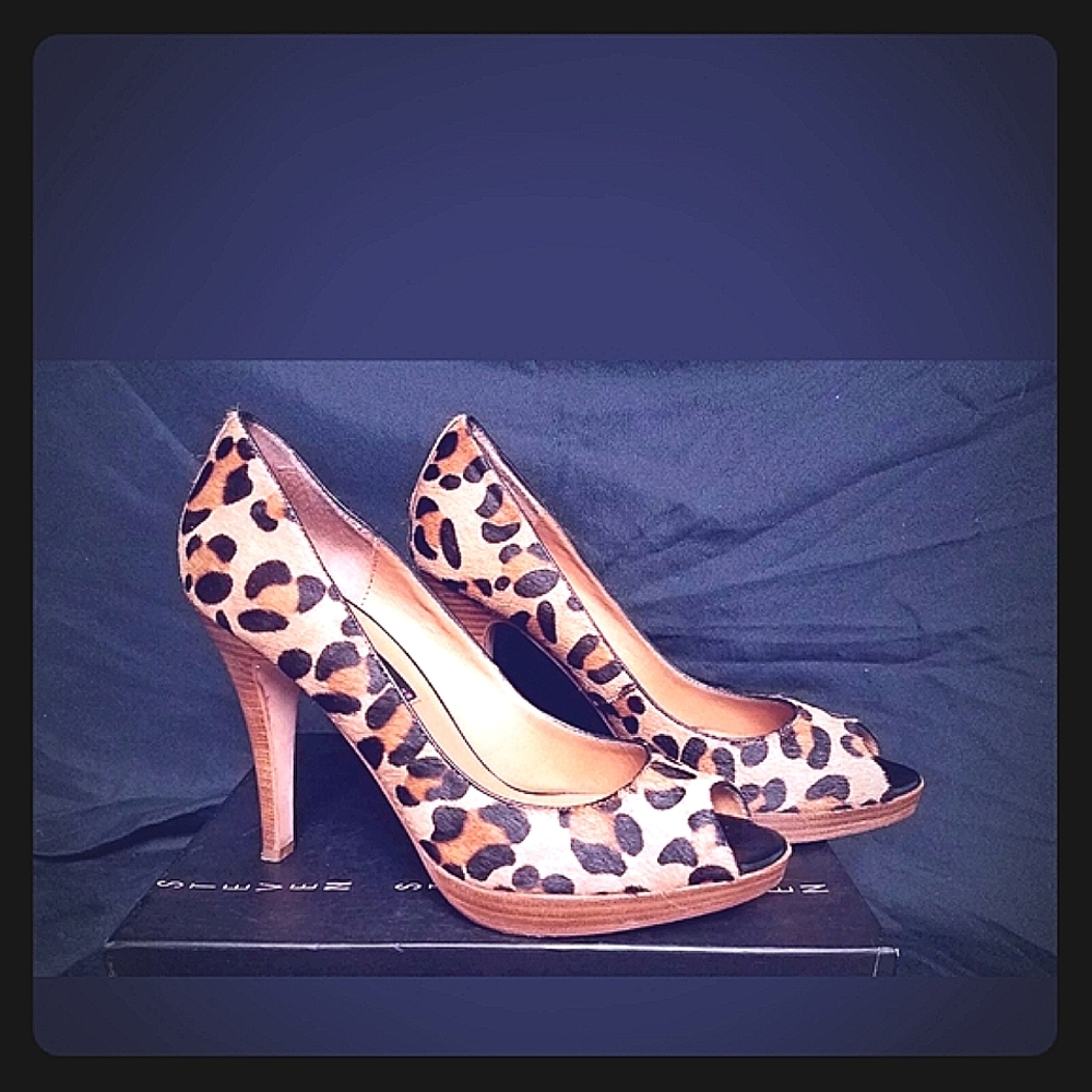 Steve Madden Leopard Pumps
